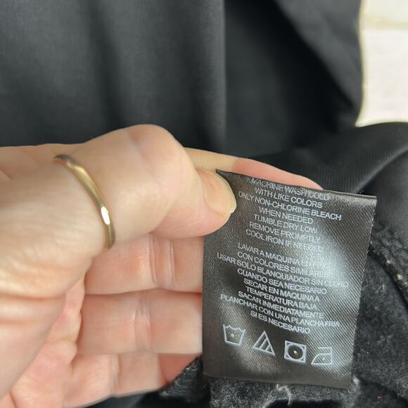 Duck Dynasty Branded Pink Camo Pullover Hoodie Women’s Size Medium - Picture 7 of 7